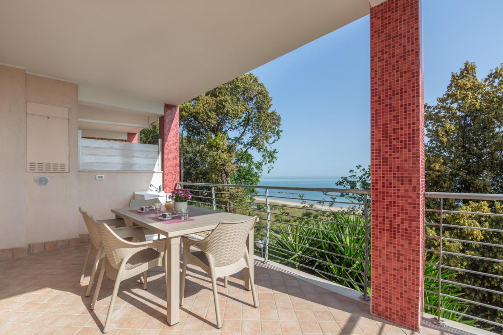 Abruzzodamare Amazing Apartments With Romantic Sea View Франкавилла-аль-Маре Экстерьер фото
